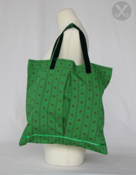 Stoffsackerl hellgrün - rot-